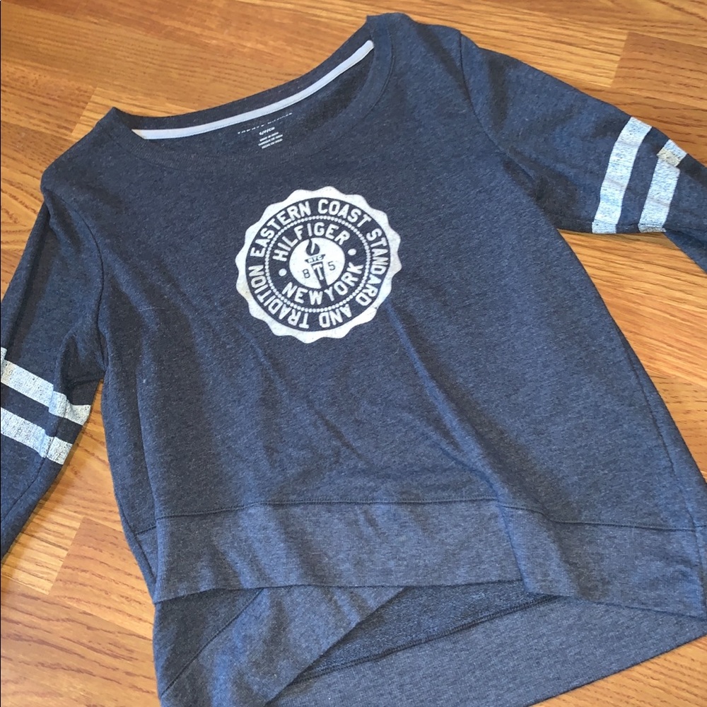 Tommy Hilfiger sweater